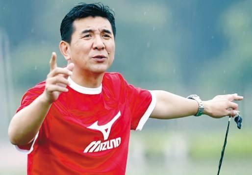 《灰色人》根据2009年马克·格里尼的同名系列小说改编